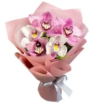 Букет из 5 розово-белых орхидей